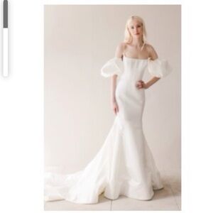 The Serein wedding gown Brand new with tags